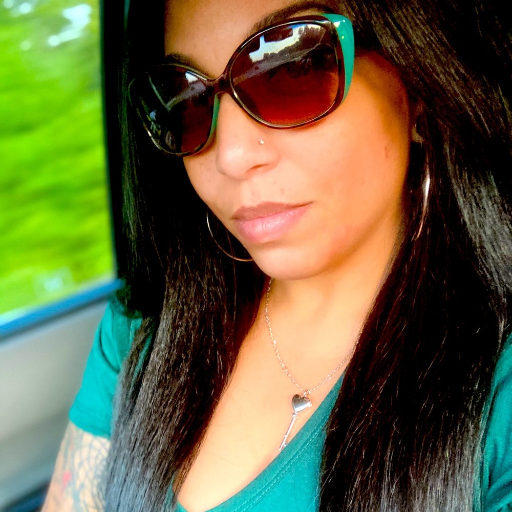 Meet your Posher, Gina